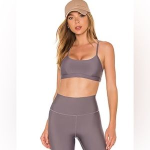 NWT Alo Airlift Intrigue Bra purple Dusk